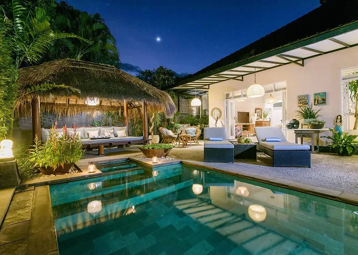 Bloom 3 - Coastal 2 Brm Sleeps 4 Villa *