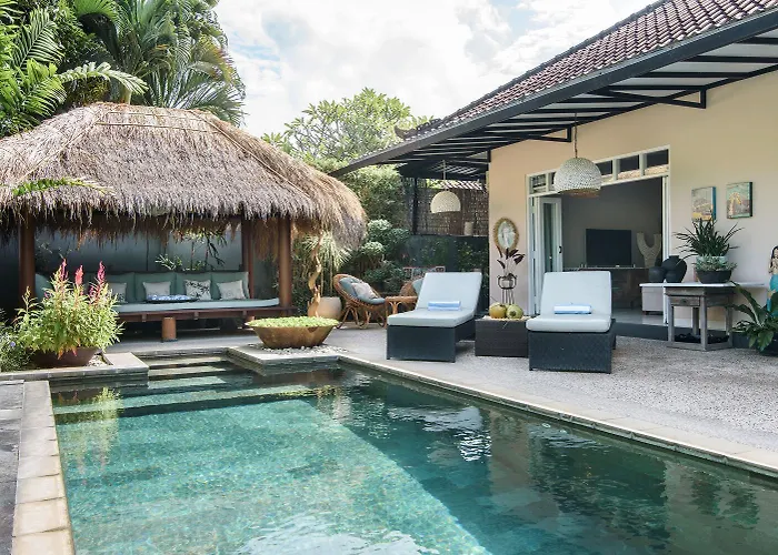 Villa Bloom 3 - Coastal 2 Brm Sleeps 4 *