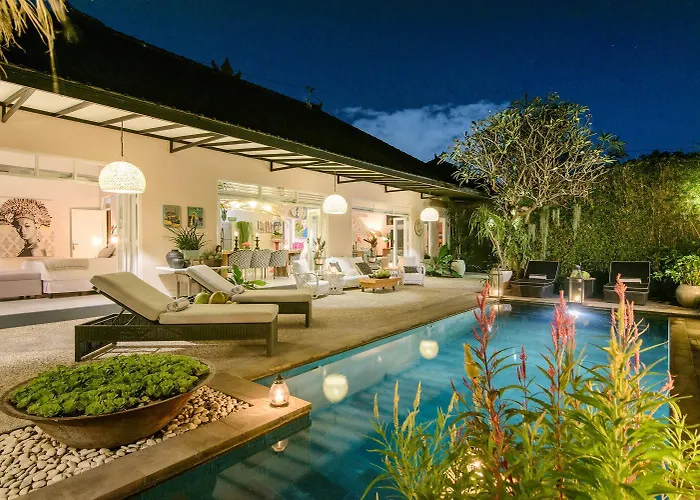 Bloom 3 - Coastal 2 Brm Sleeps 4